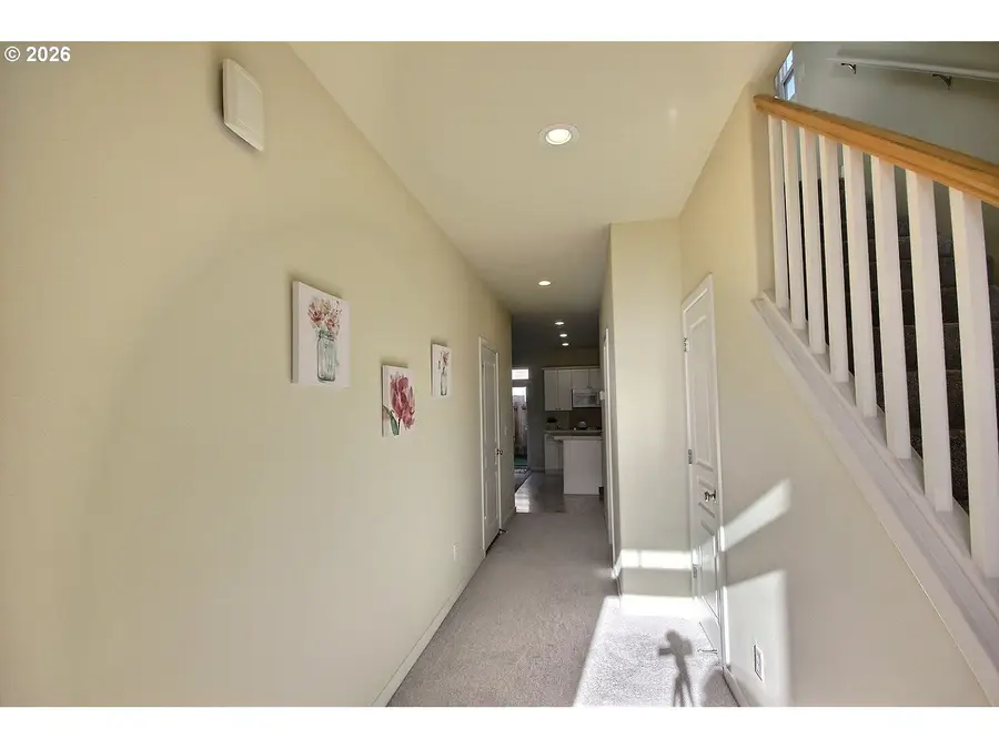 20797 NW Longbow Ln, Beaverton, OR 97006 - Image #2