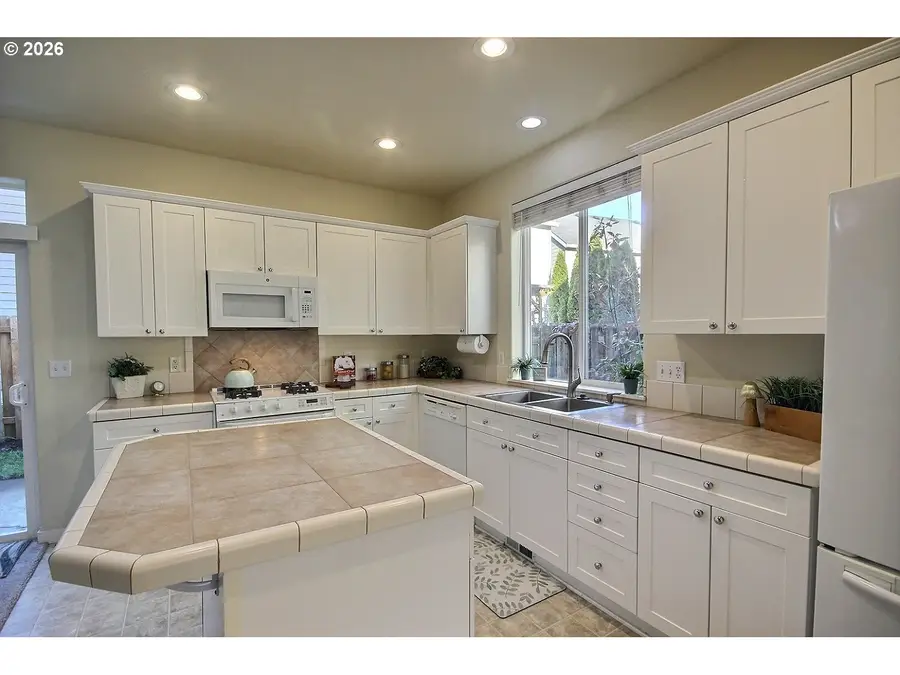 20797 NW Longbow Ln, Beaverton, OR 97006 - Image #3