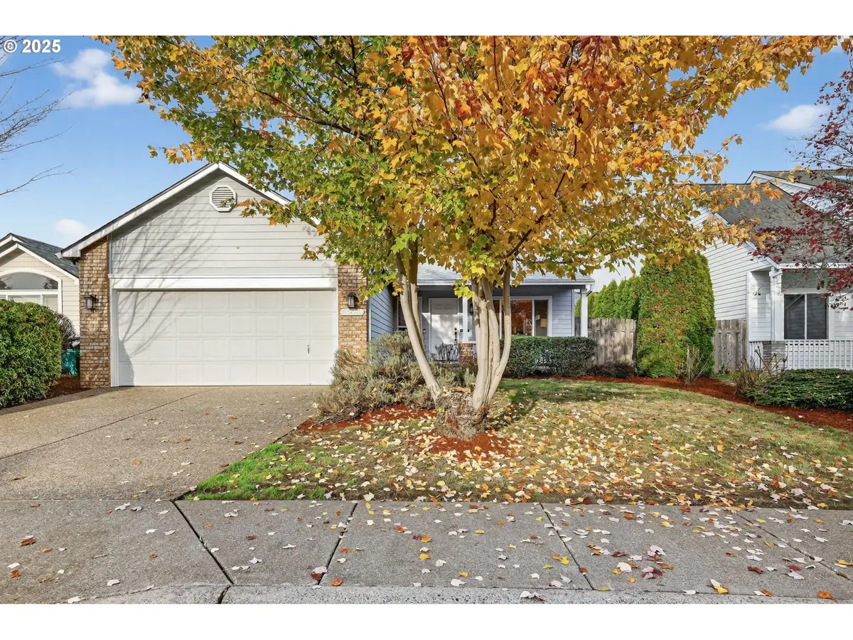 17137 NW Stoller Dr, Portland, OR 97229 - Image #1