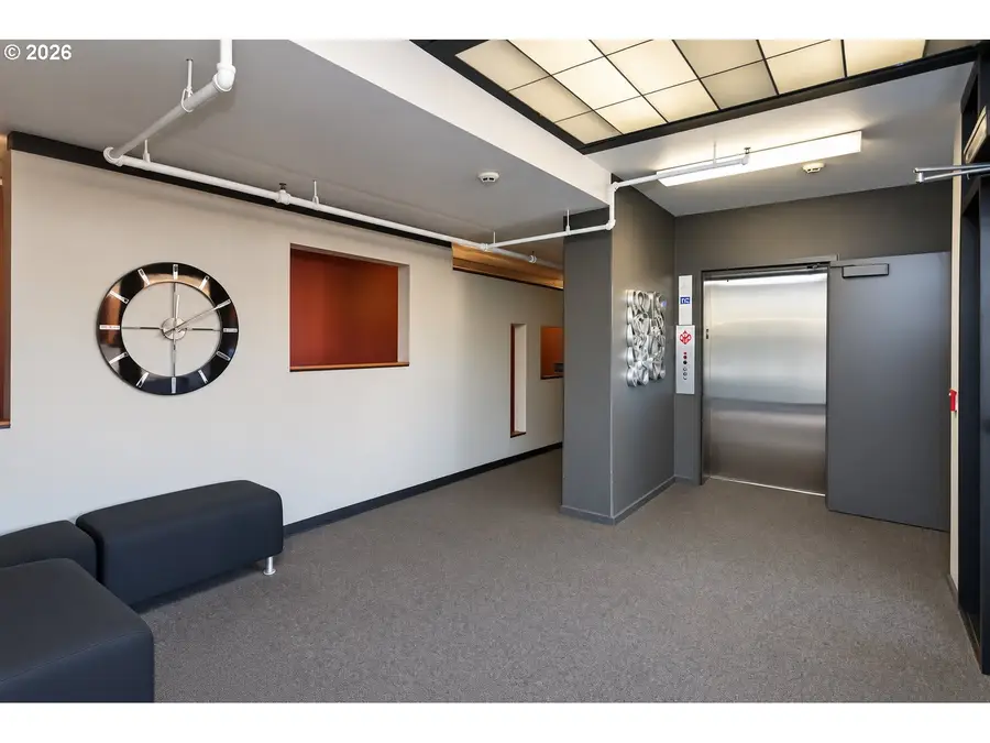 1718 NE 11th Ave #205, Portland, OR 97212 - #2