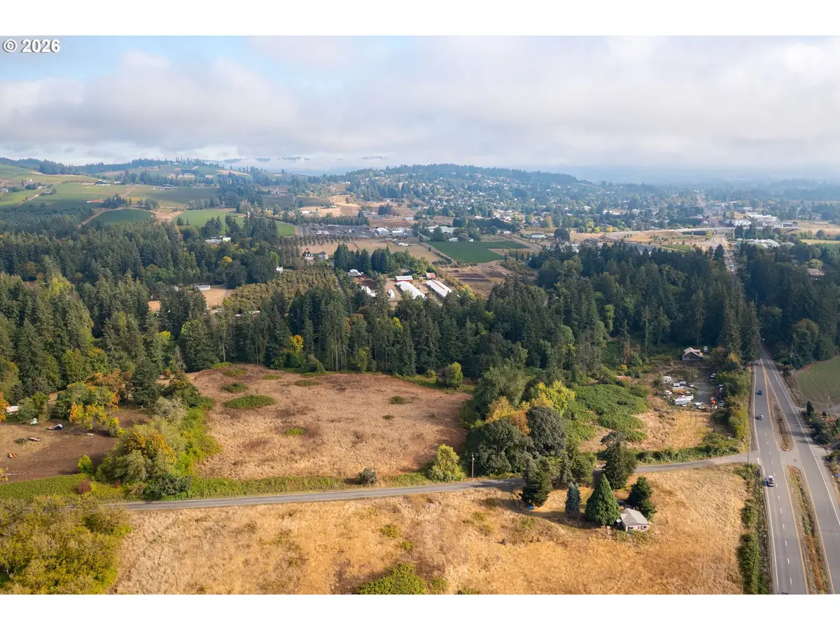 6641 N Highway 99w, Dundee, OR 97115 - #1