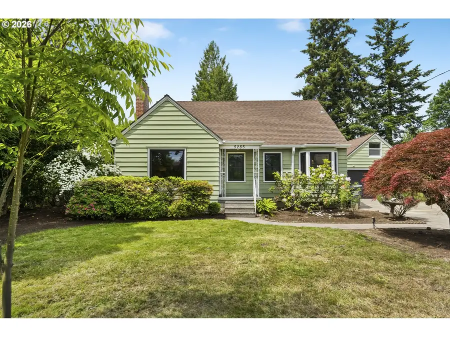 5285 NE 72nd Ave Ne, Portland, OR 97218 - #2