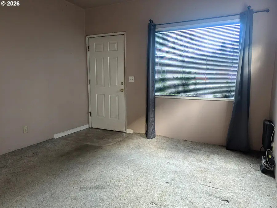 617 N Grant St, Newberg, OR 97132 - #3