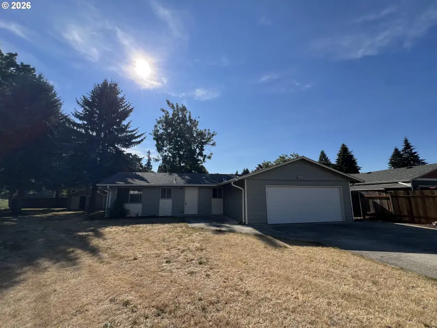 8608 NW 10th Ct, Vancouver, WA 98665 - #2