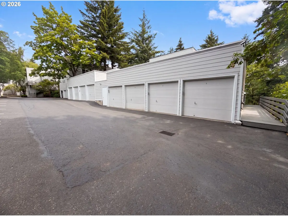 48 Eagle Crest Dr #5F, Lake Oswego, OR 97035 - #1