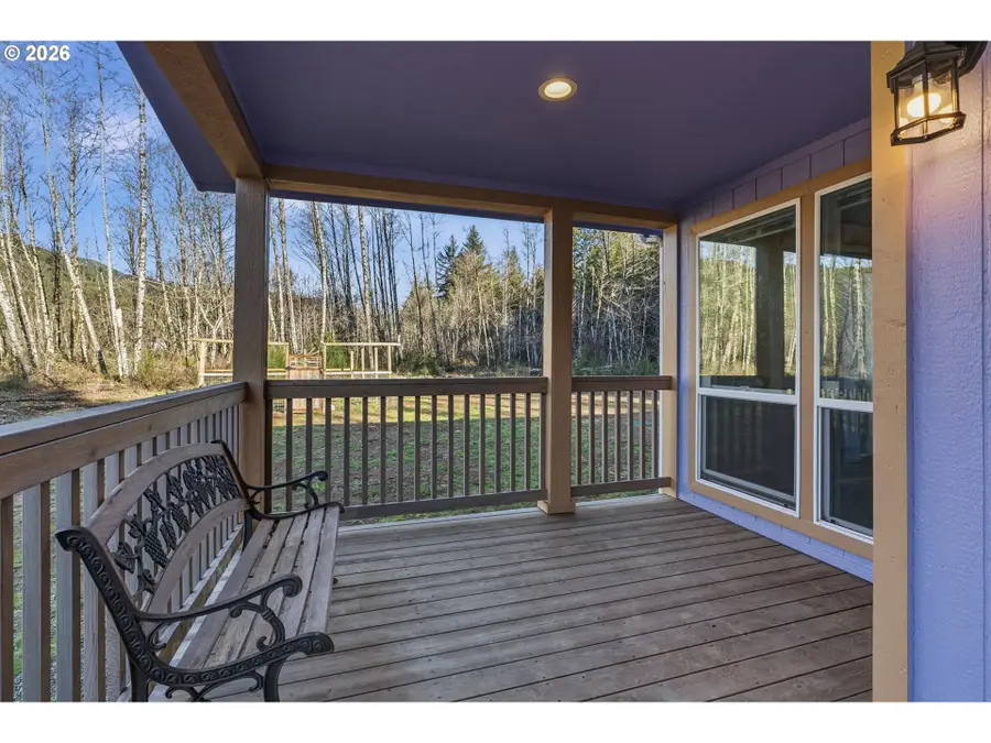 142 Wild Daisy Dr, Ariel, WA 98603 - #3