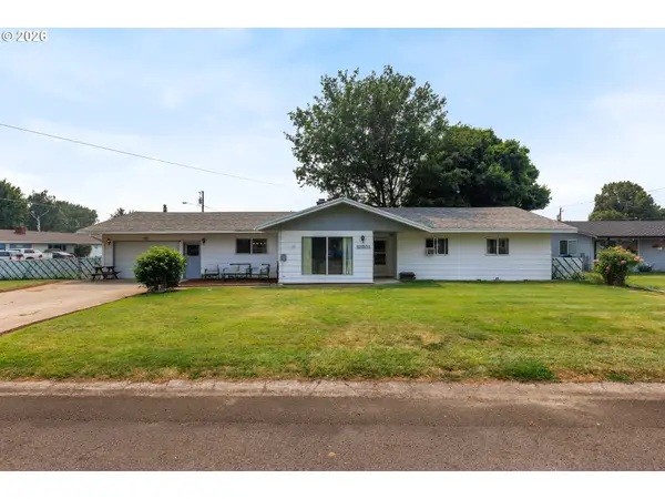 10301 Emily Dr, IslandCity, OR 97850