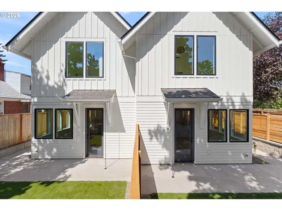 1524 NE Jarrett St #D, Portland, OR 97211 - #3