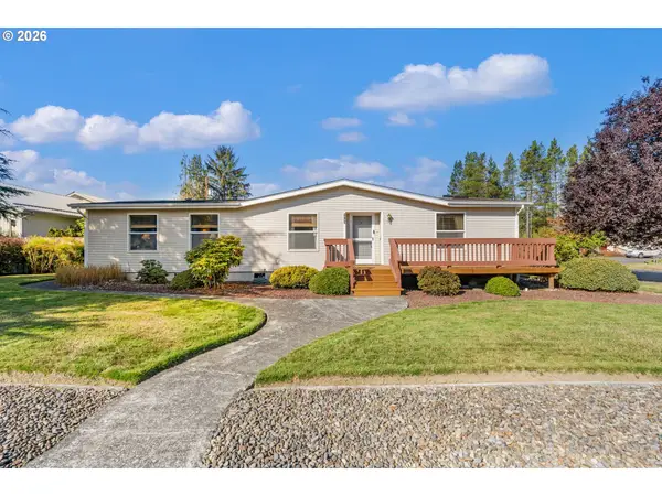 513 Jackson St, Ryderwood, WA 98581