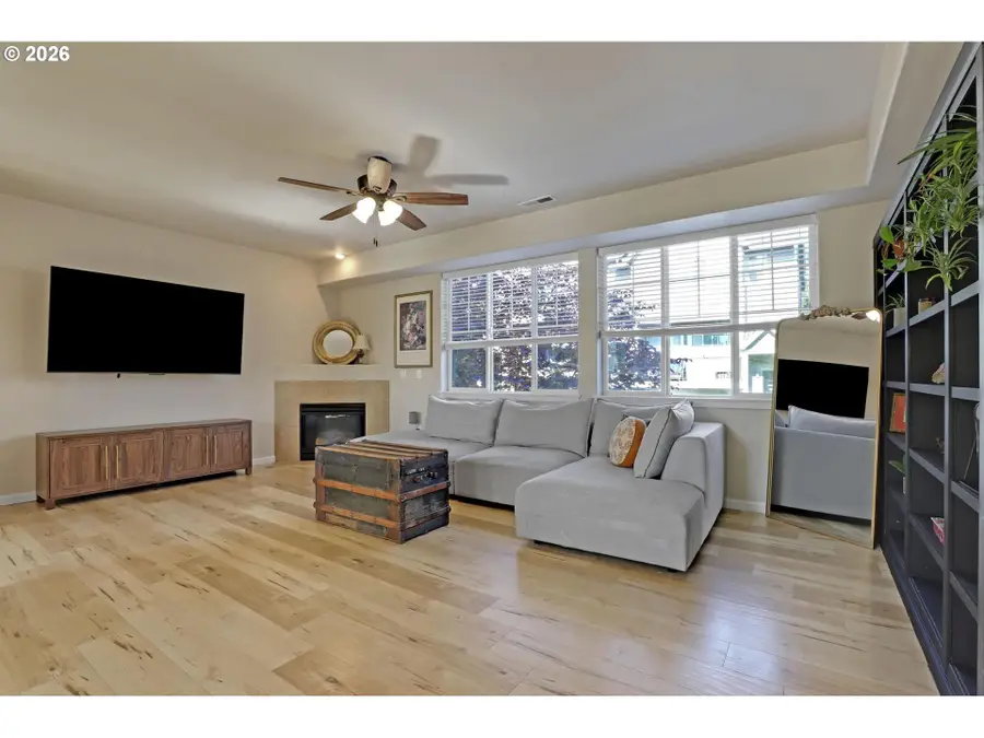 9061 SW 155th Ave, Beaverton, OR 97007 - #3