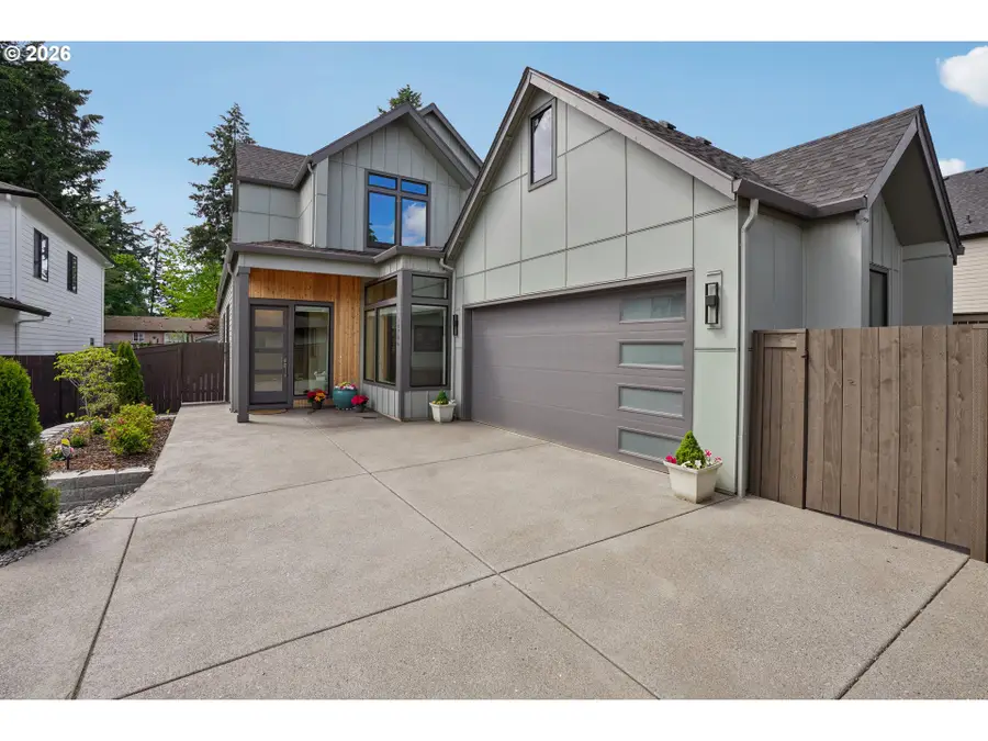 10706 SE 13th Cir, Vancouver, WA 98664 - #2