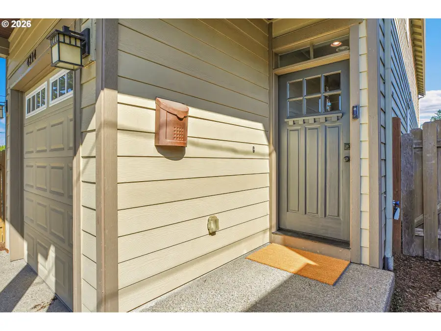 4214 NE 81st Ave, Portland, OR 97218 - #2