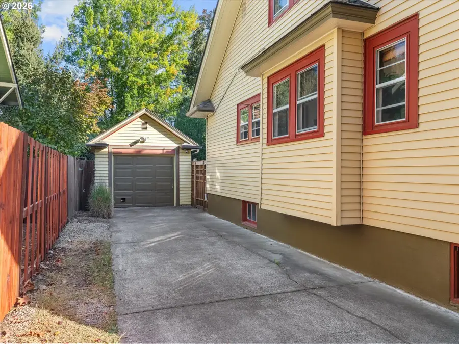 3002 NE 7th Ave, Portland, OR 97212 - #2