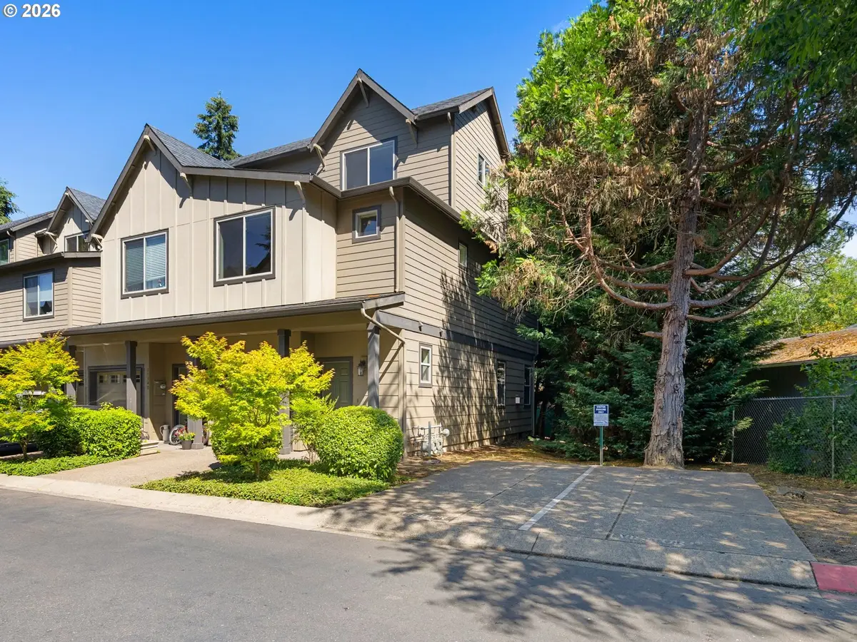 11352 SW Hallmark Ter, Tigard, OR 97223 - #1