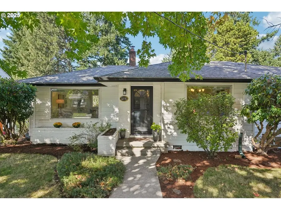 11851 SE Madison St, Portland, OR 97216 - #3