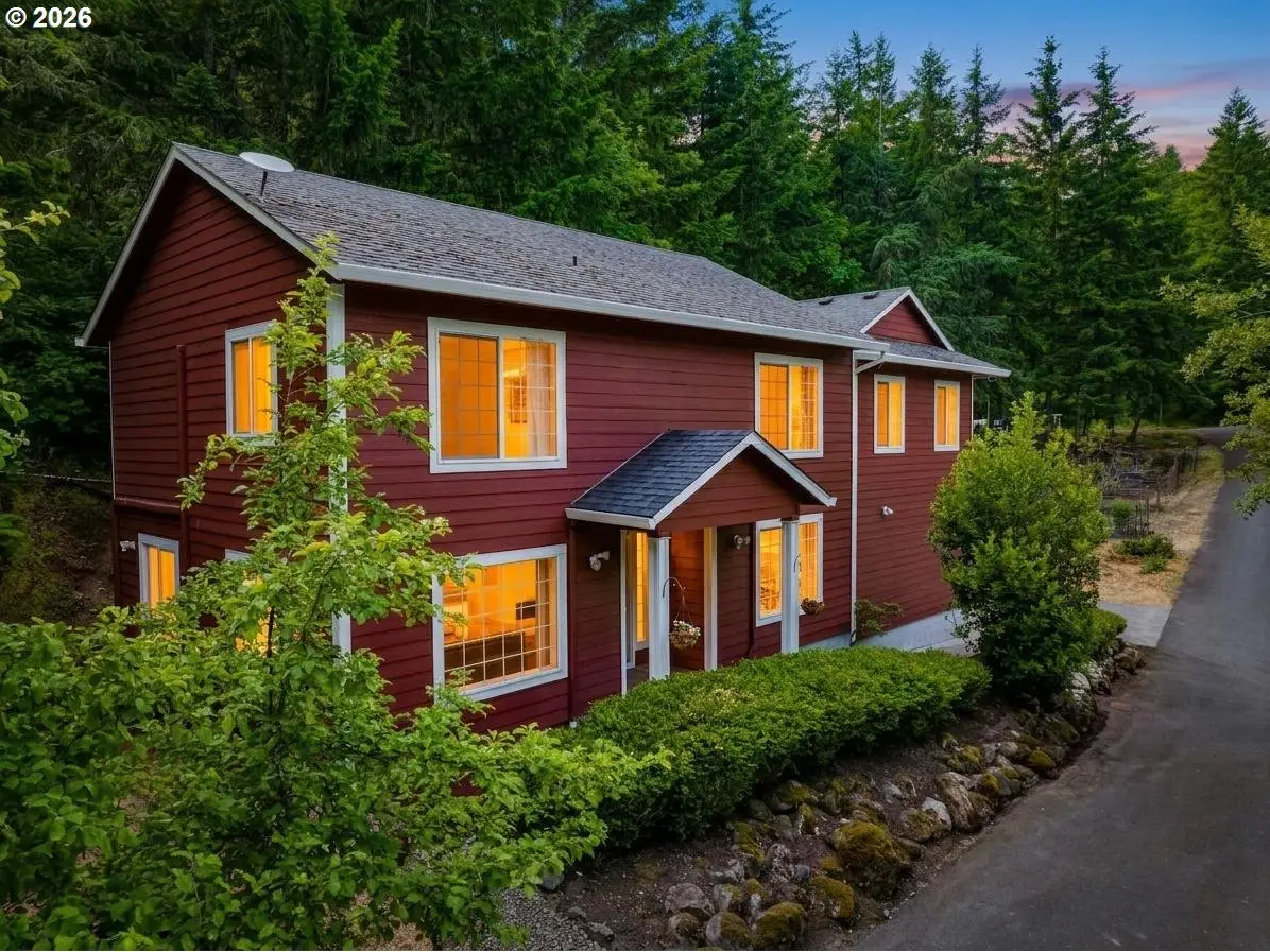 667 Kamapheema Pl, Eugene, OR 97405 - #1