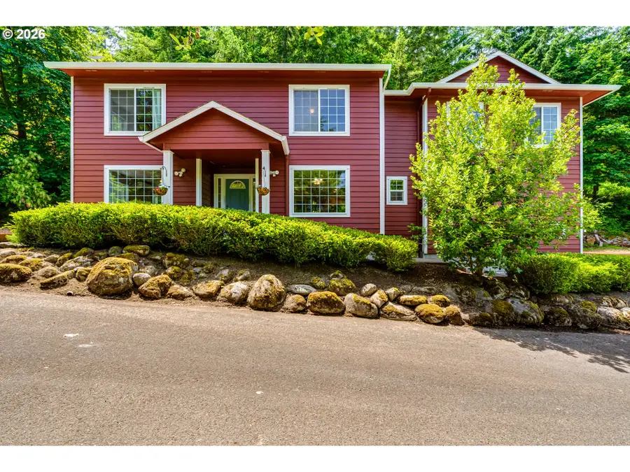 667 Kamapheema Pl, Eugene, OR 97405 - #3