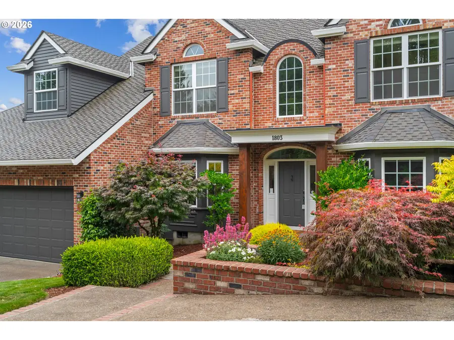 1803 NW Cedar Ridge Dr, Portland, OR 97229 - #2