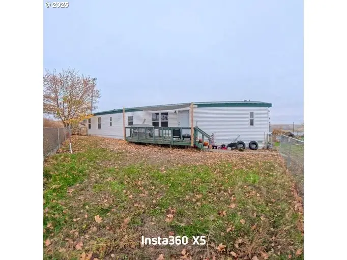 941 SE 9th, Pendleton, OR 97801 - Image #1