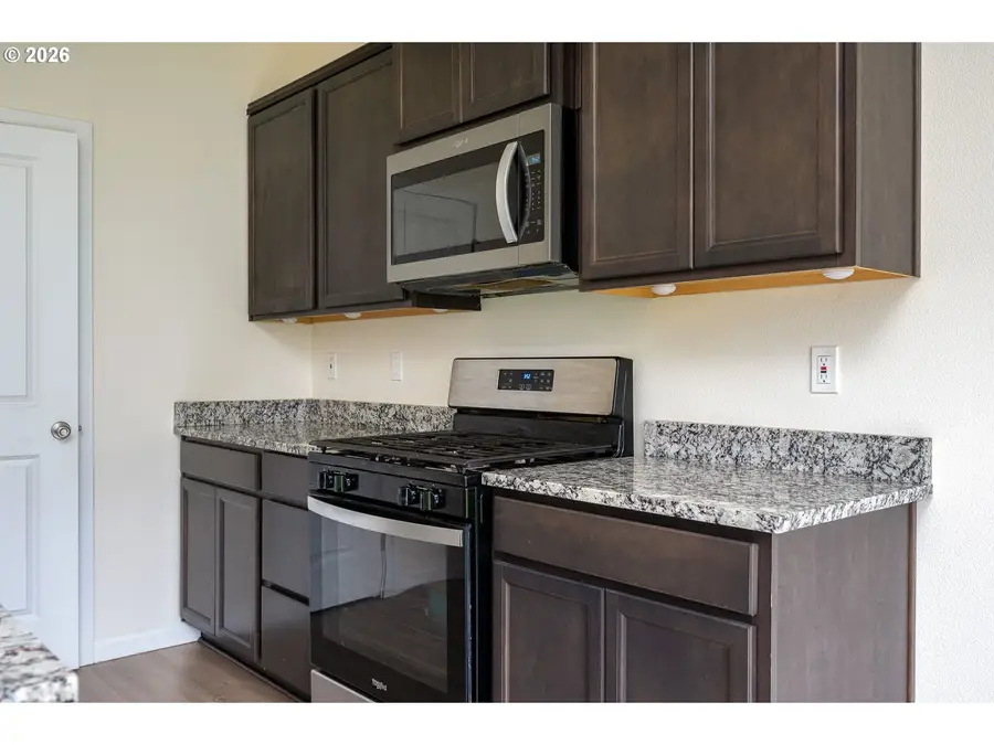 4215 SW Myrtle Ave, Gresham, OR 97080 - #2