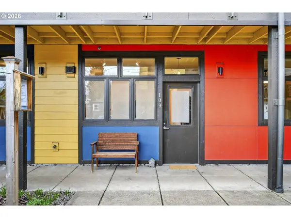 2525 N Killingsworth St #109, Portland, OR 97217