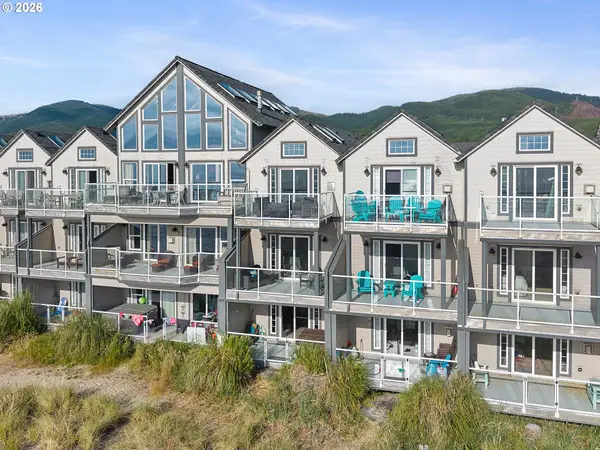 150 N Pacific St, RockawayBeach, OR 97136