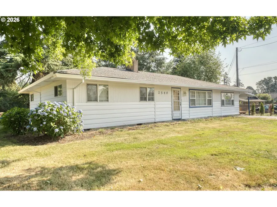 2540 Gable Rd, Saint Helens, OR 97051 - #3