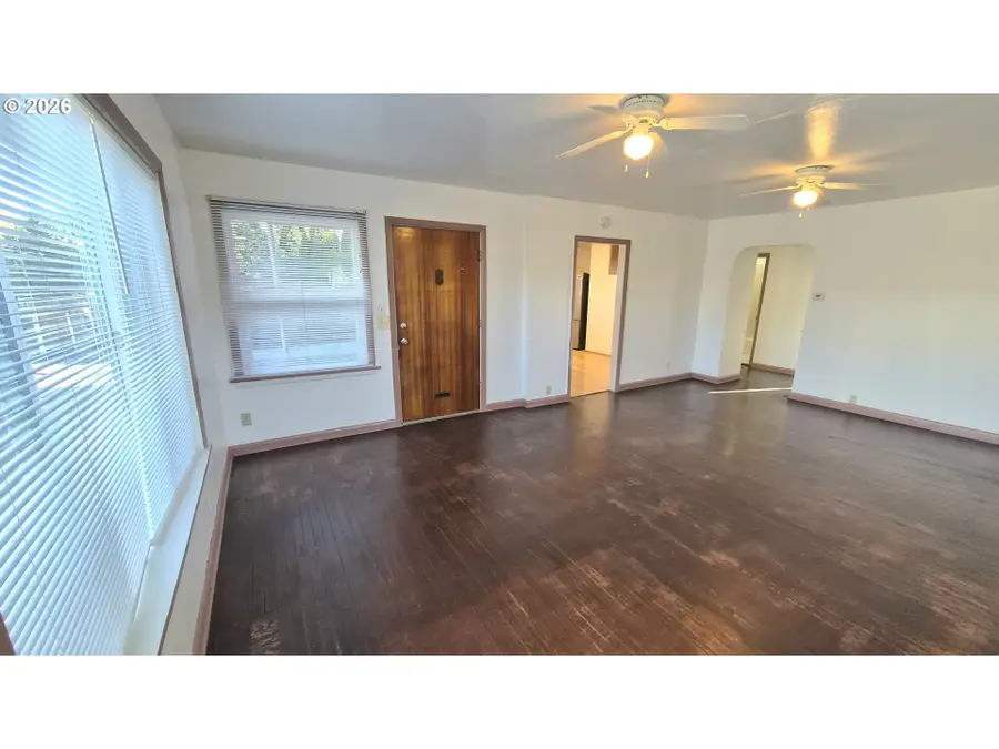 8816 SE Lafayette St, Portland, OR 97266 - Image #3