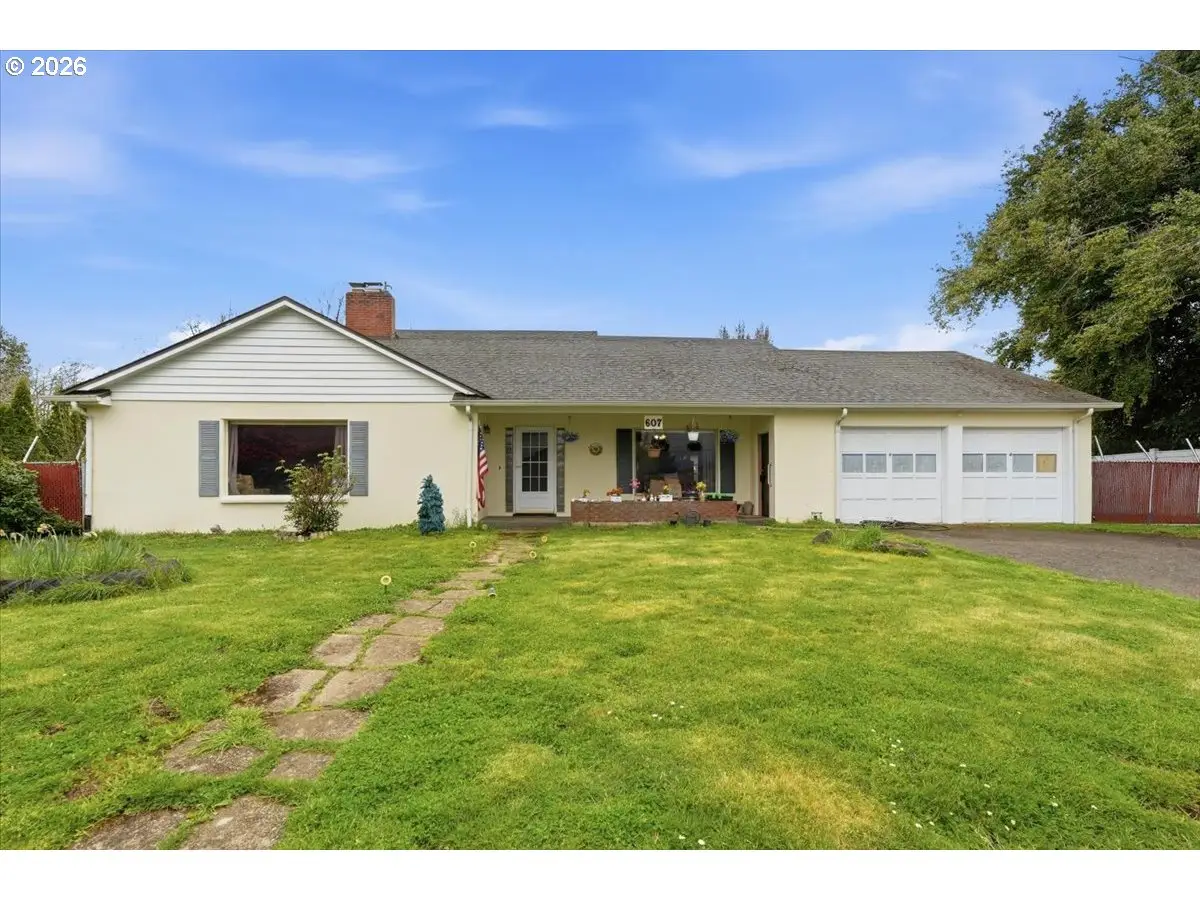607 E Ellendale Ave, Dallas, OR 97338 - #1