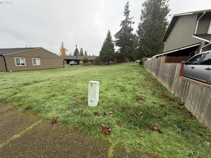 Aster St, Springfield, OR 97478 - Image #2