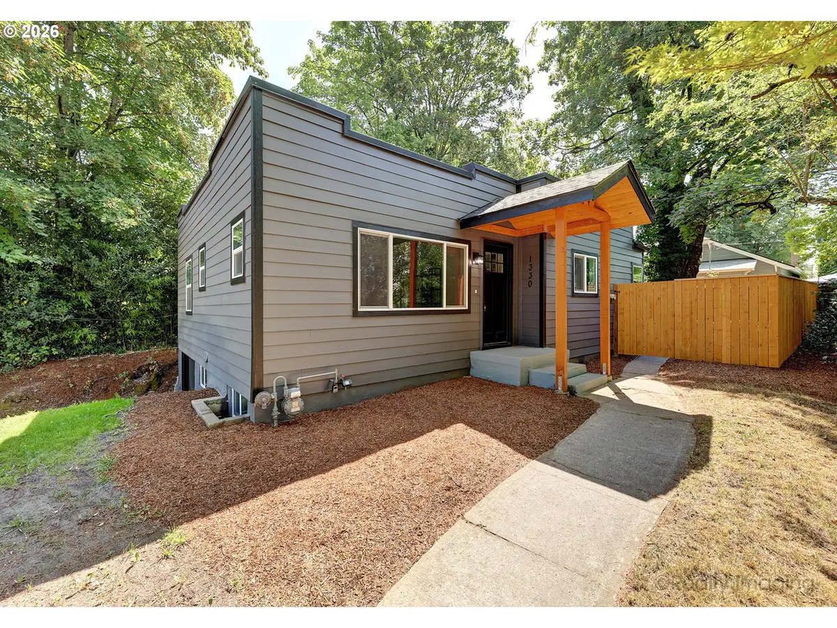 1330 NE 33rd Ave, Portland, OR 97232 - #1