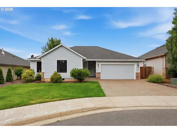 6469 Robin Hood St Se, Salem, OR 97306