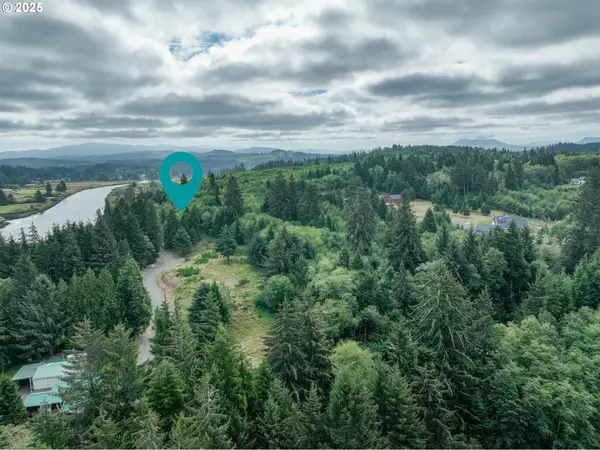 36655 King Kong Ln, Astoria, OR 97103