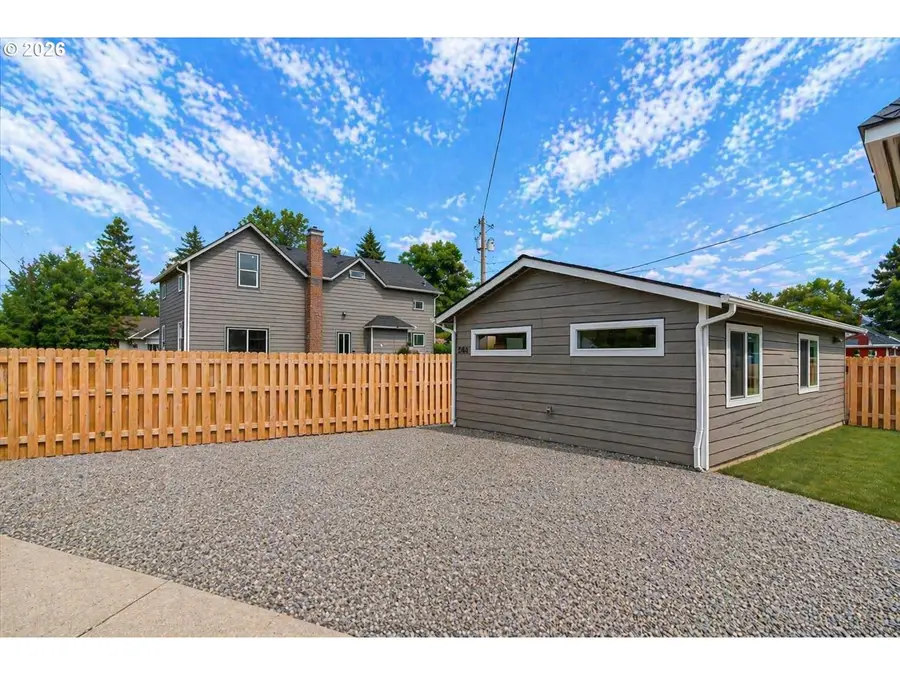 494 17th St, Salem, OR 97301 - #3