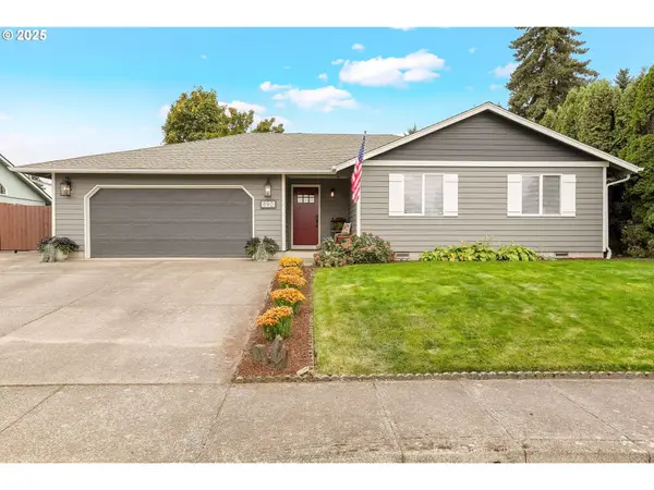 890 10th Pl, Aumsville, OR 97325