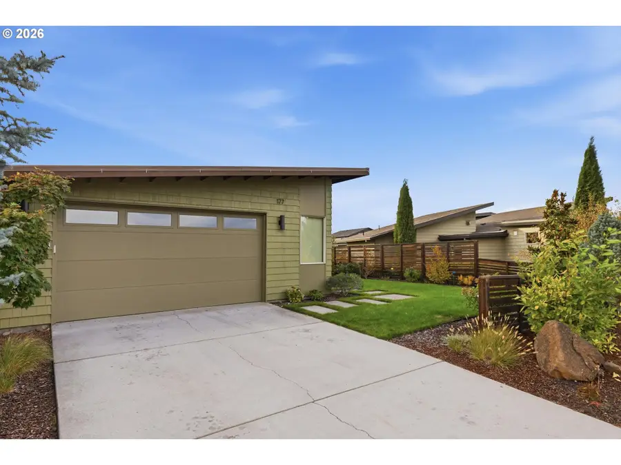 177 Blue Heron Ct, The Dalles, OR 97058 - #2
