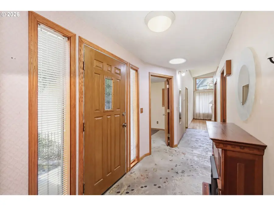 2983 Timberline Dr, Eugene, OR 97405 - #3