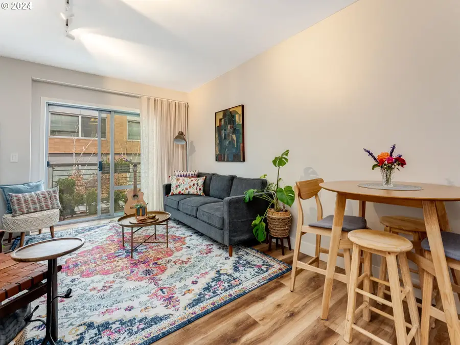 701 Columbia St, Vancouver, WA 98660 - #3