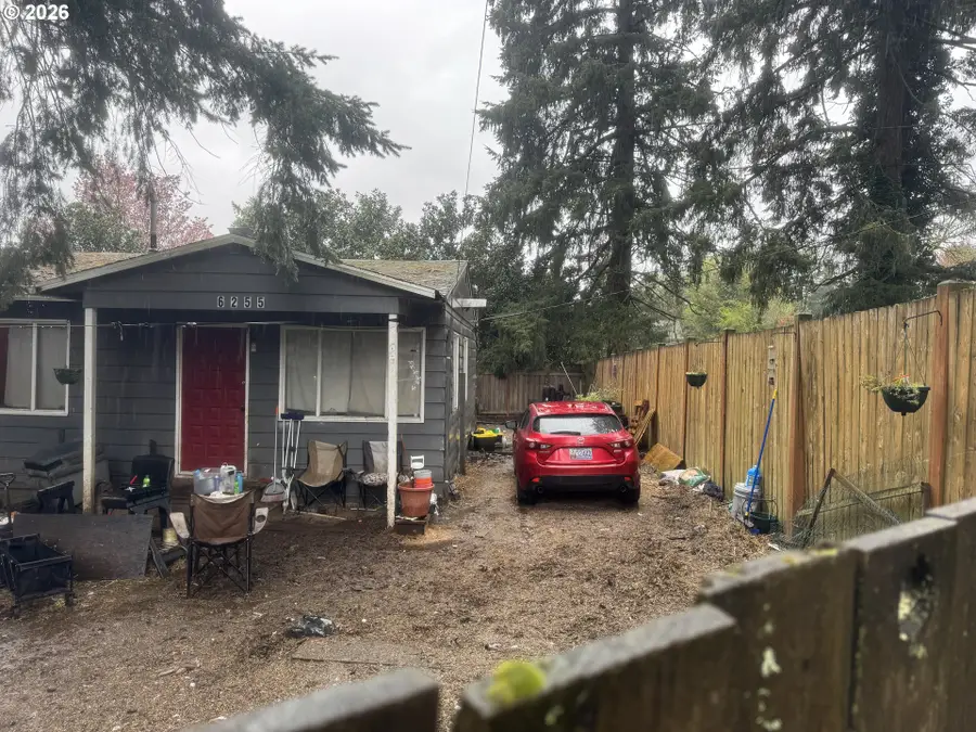 6255 Burma Rd, Northwest Clackamas, OR 97035 - #2
