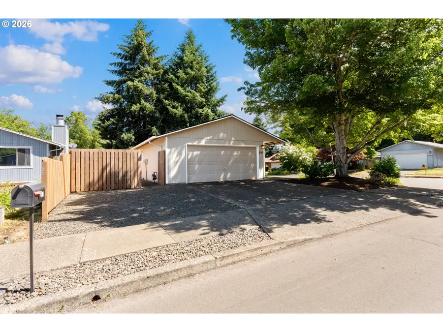 8315 SW La Mancha Ct, Tigard, OR 97224 - #3