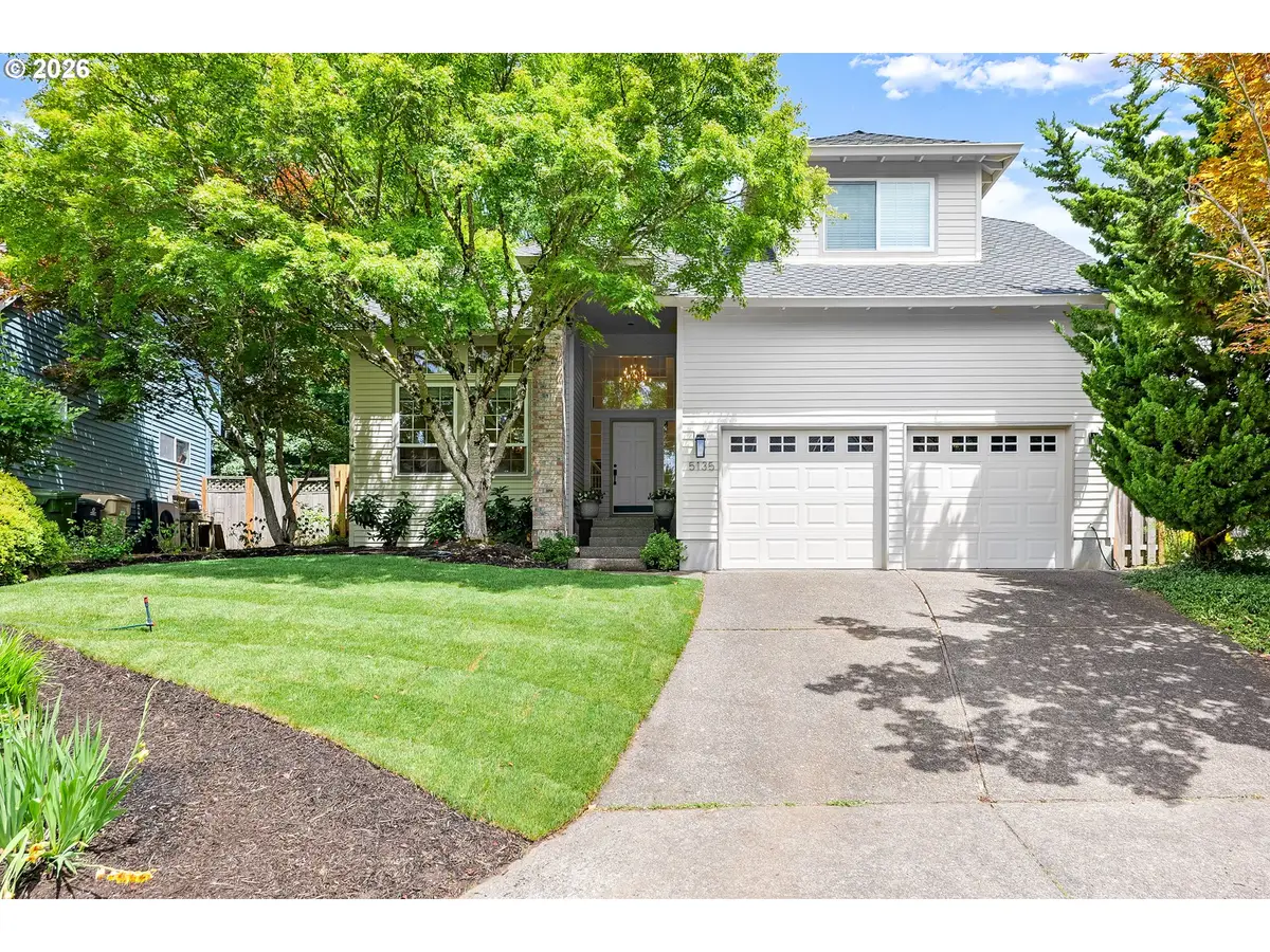 5135 Greensborough Ct, Lake Oswego, OR 97035 - #1