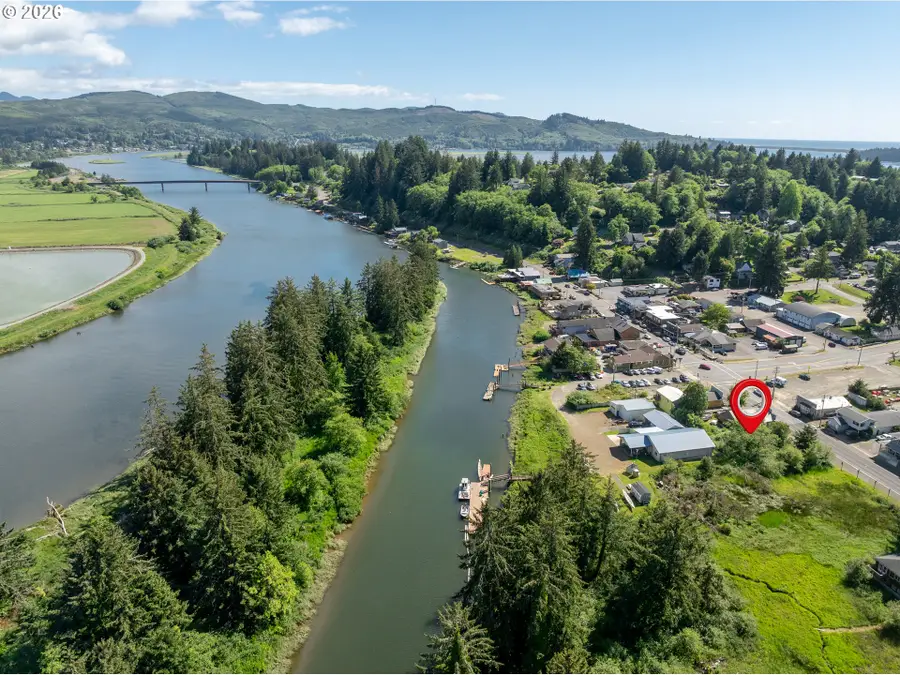 36055 7th St, Nehalem, OR 97131 - #3