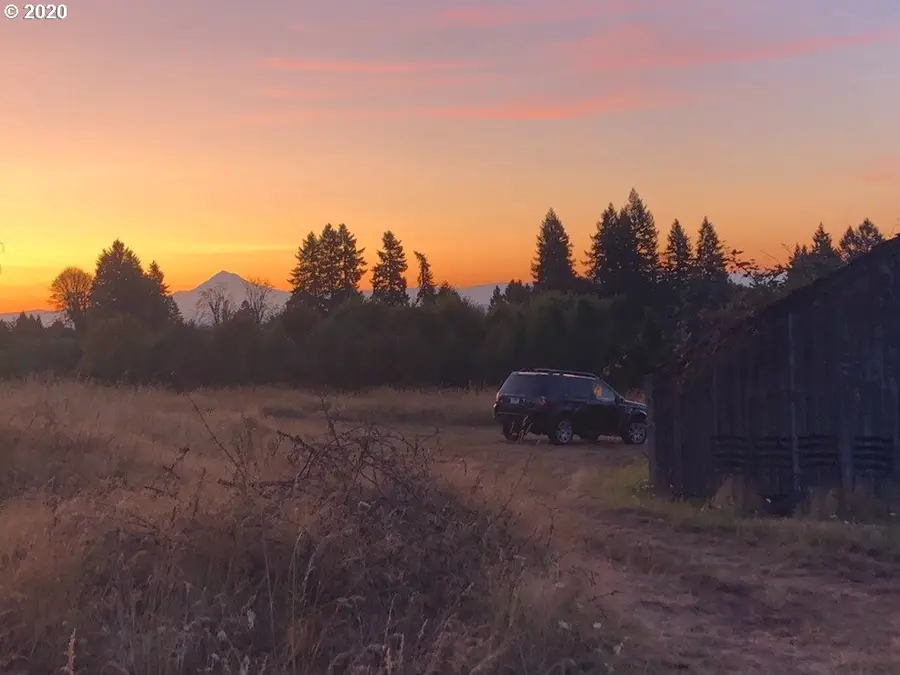 26400 SW Petes Mountain Rd, Northwest Clackamas, OR 97068 - Image #3