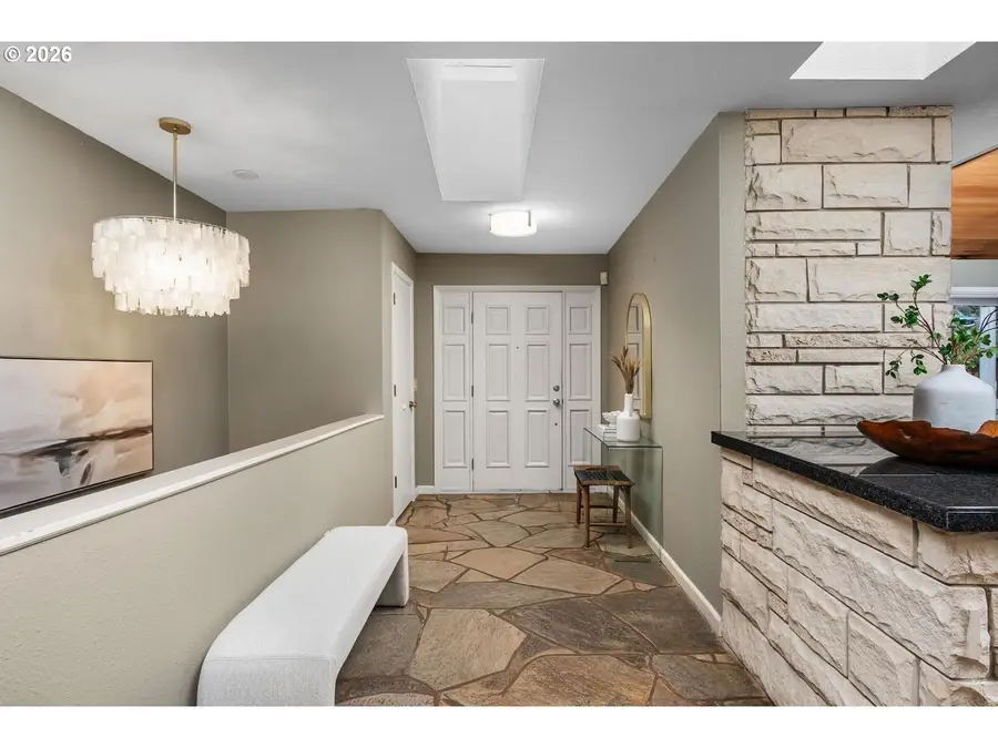 260 NW Torrey View Dr, Portland, OR 97229 - Image #2