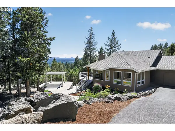 1573 NW City View Dr, Bend, OR 97703