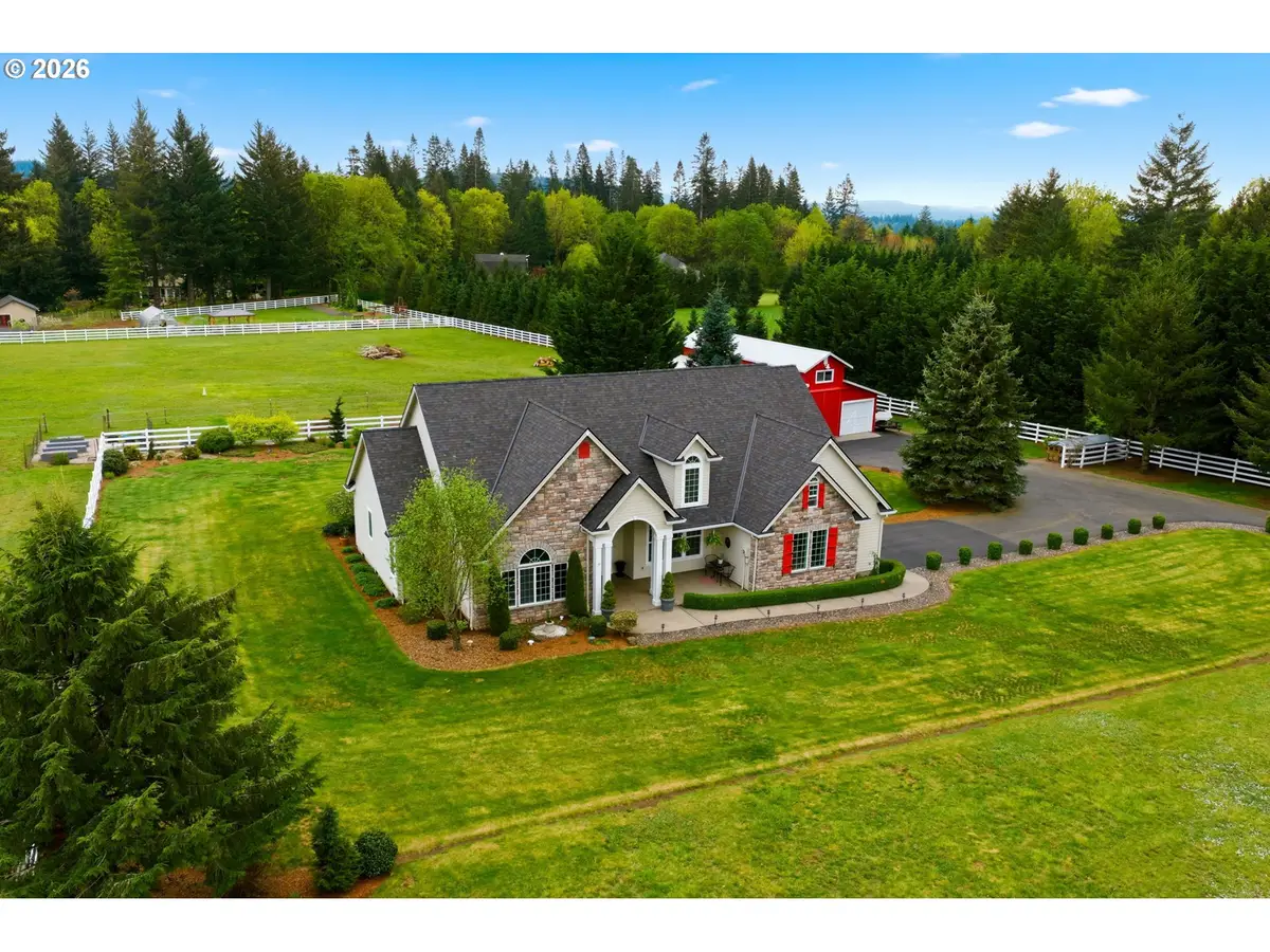 38901 NE 25th St, Washougal, WA 98671 - #1
