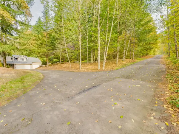 15210 NE 310th St, BattleGround, WA 98604
