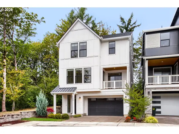 11689 NW Kearney St, Portland, OR 97229