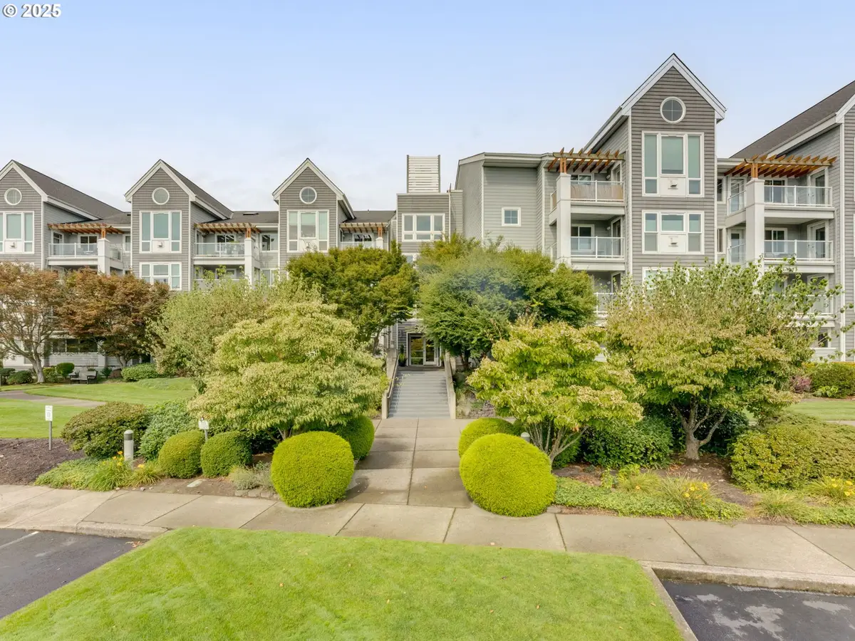 520 SE Columbia River Dr #132, Vancouver, WA 98661 - Image #1