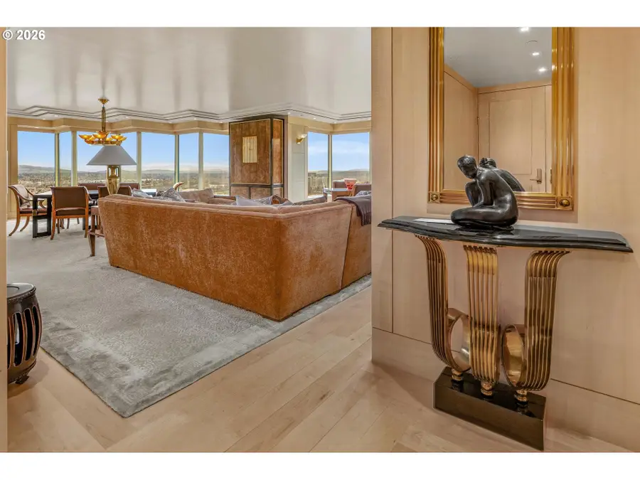 1414 SW 3rd Ave #2402, Portland, OR 97201 - #2